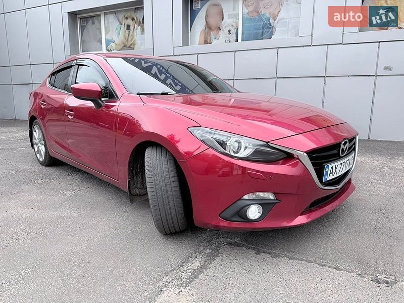 Седан Mazda 3 2015 в Харькове