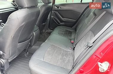 Седан Mazda 3 2015 в Харькове