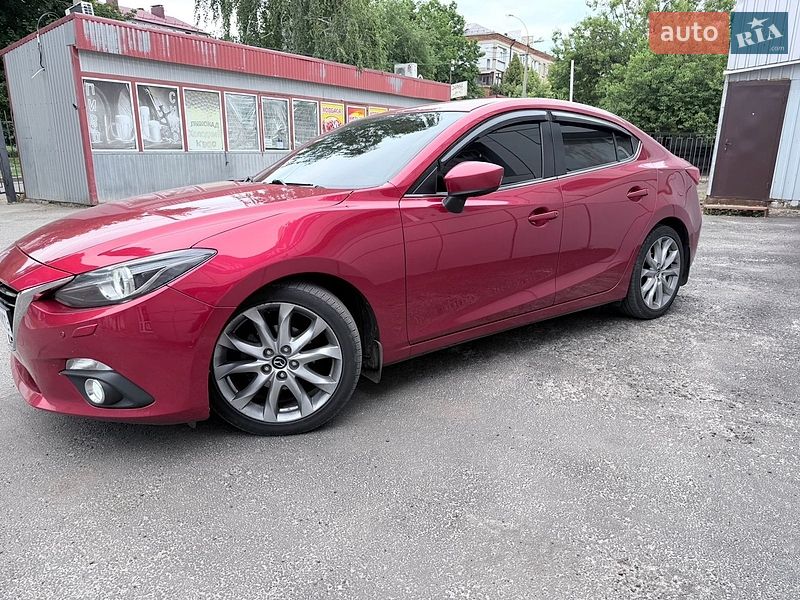 Седан Mazda 3 2015 в Харькове