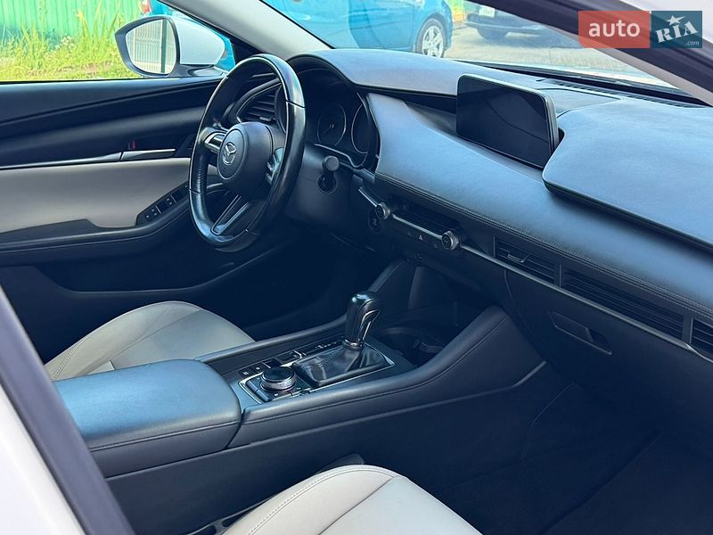 Седан Mazda 3 2019 в Києві фото 7 Седан Mazda 3 2019 в Києві
