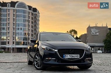 Хетчбек Mazda 3 2018 в Житомирі