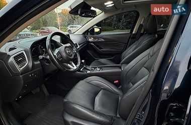 Хетчбек Mazda 3 2018 в Житомирі