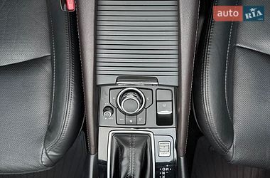 Хетчбек Mazda 3 2018 в Житомирі