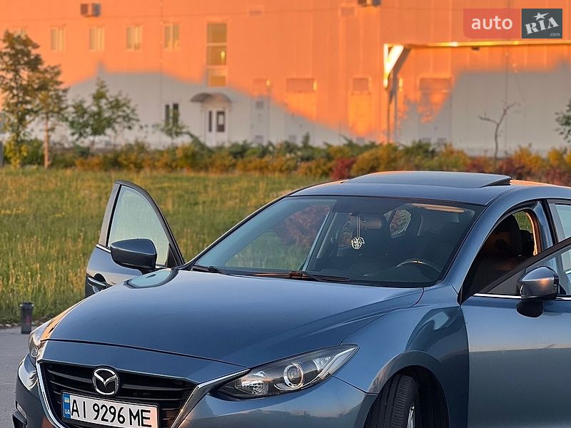 Хэтчбек Mazda 3 2013 в Житомире