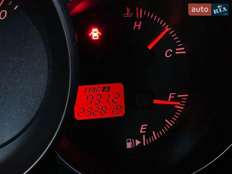 Седан Mazda 3 2005 в Киеве