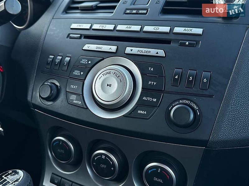Хэтчбек Mazda 3 2009 в Киеве