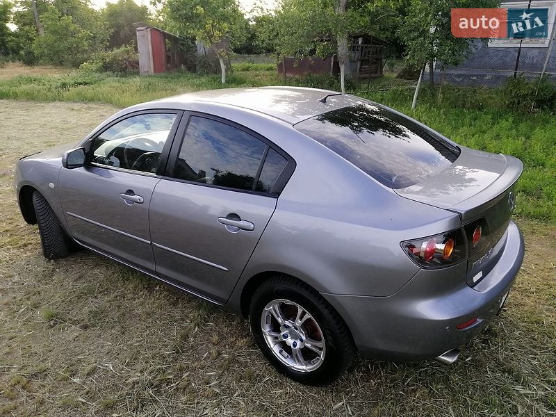 Седан Mazda 3 2006 в Києві