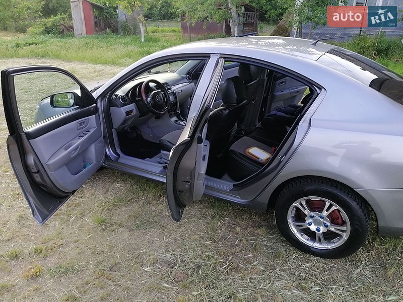 Седан Mazda 3 2006 в Києві
