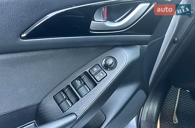 Седан Mazda 3 2014 в Києві