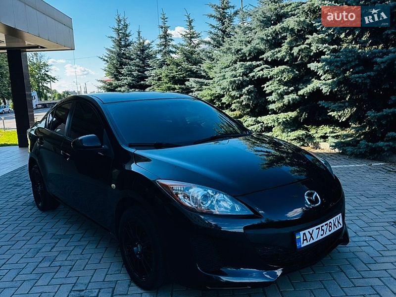 Седан Mazda 3 2013 в Харькове