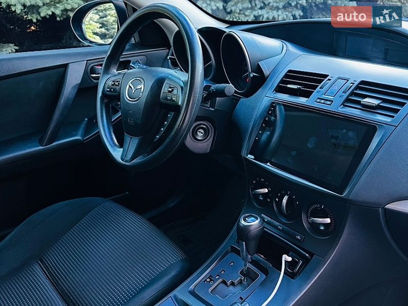 Седан Mazda 3 2013 в Харькове
