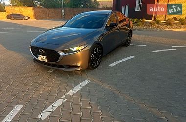 Седан Mazda 3 2022 в Дубні