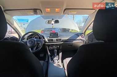 Хетчбек Mazda 3 2016 в Житомирі