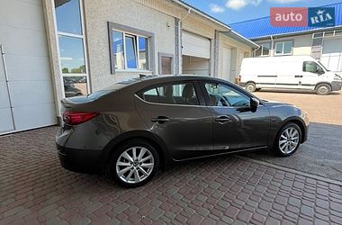 Седан Mazda 3 2016 в Рівному