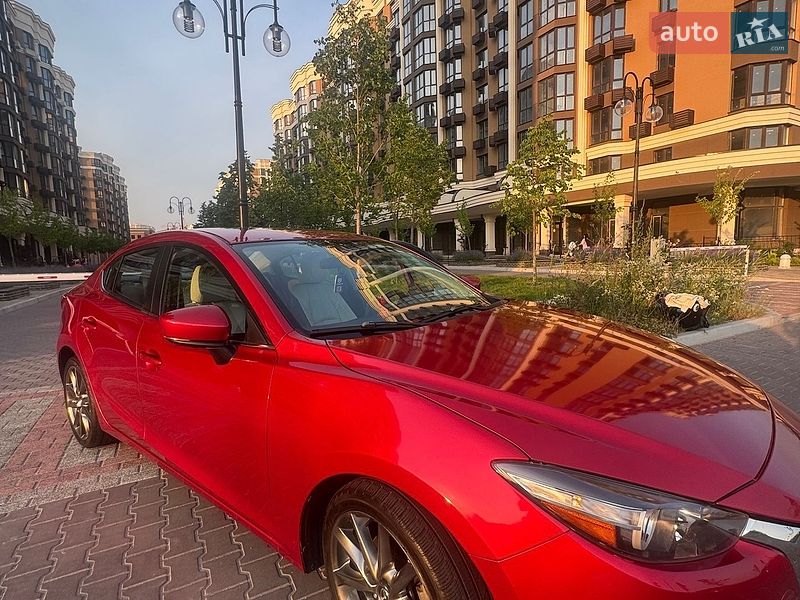 Седан Mazda 3 2016 в Києві