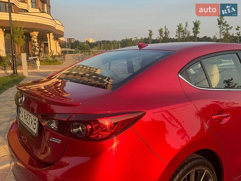Седан Mazda 3 2016 в Києві