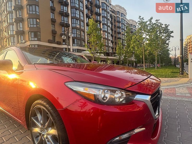 Седан Mazda 3 2016 в Києві