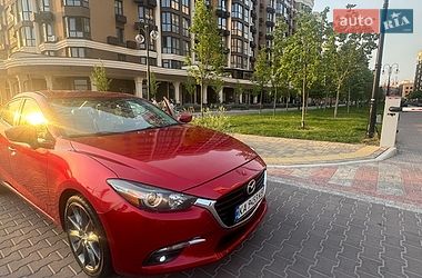Седан Mazda 3 2016 в Києві