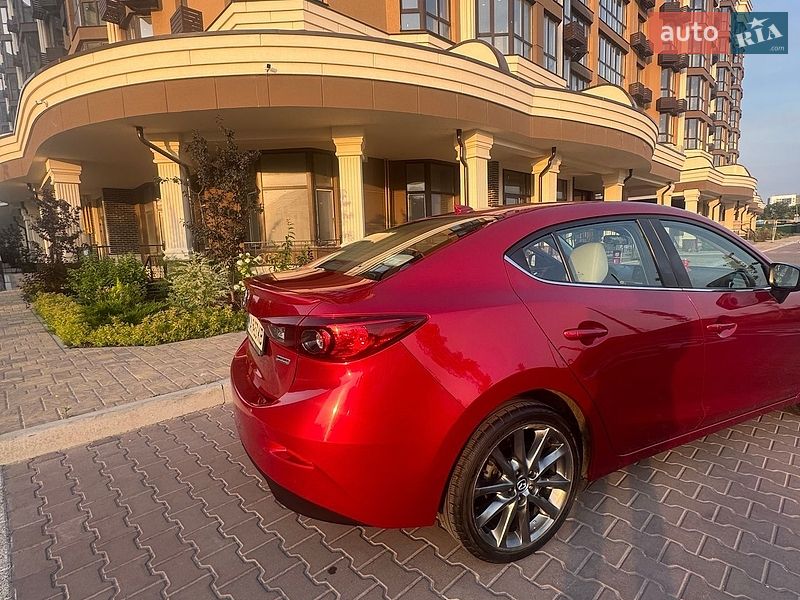 Седан Mazda 3 2016 в Києві