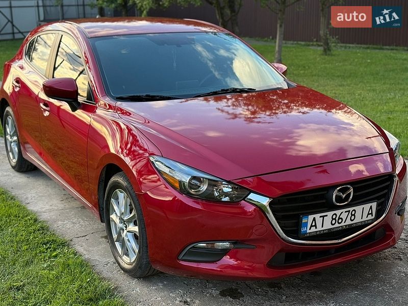 Хэтчбек Mazda 3 2017 в Ивано-Франковске