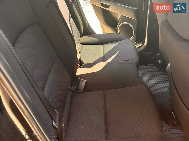 Седан Mazda 3 2007 в Славуті
