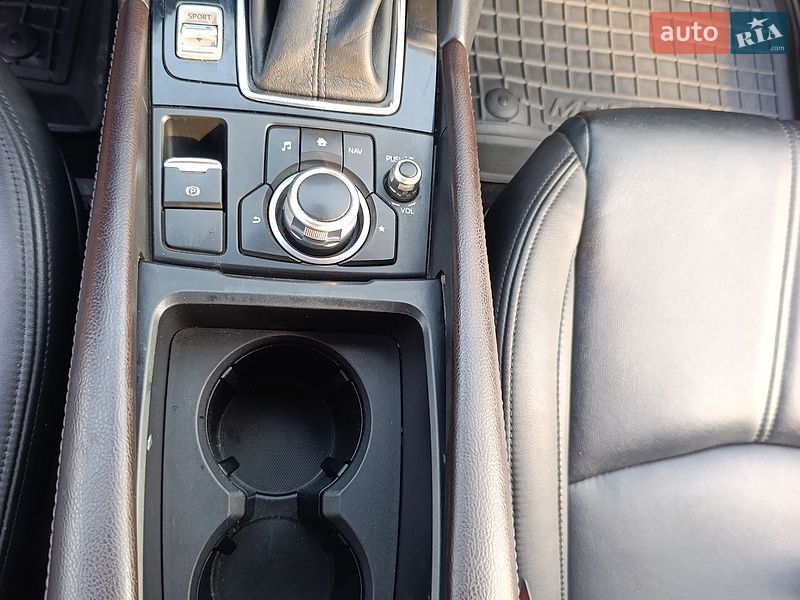 Седан Mazda 3 2016 в Одессе