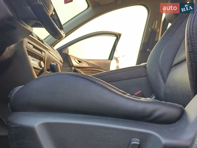 Седан Mazda 3 2016 в Одессе