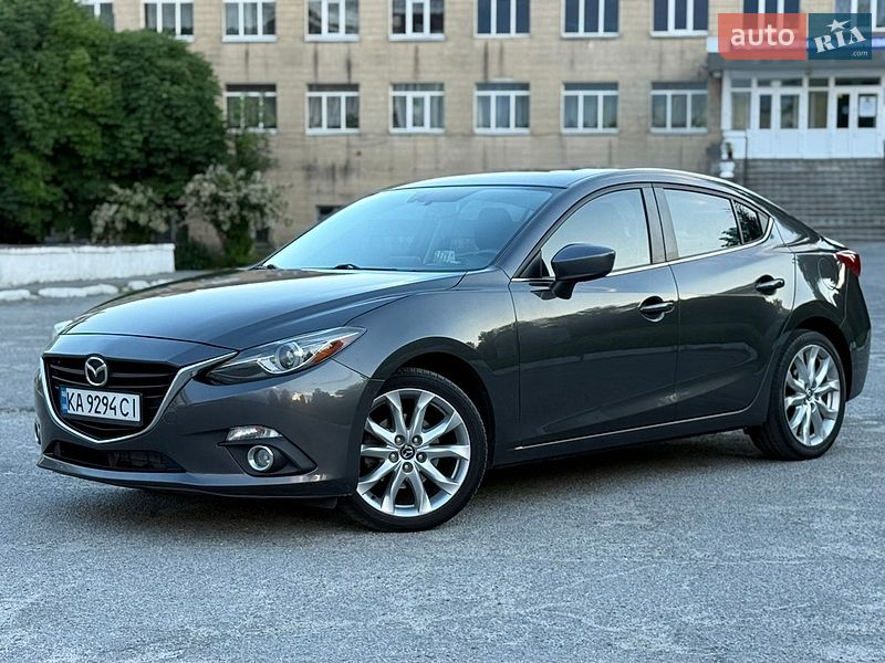 Седан Mazda 3 2014 в Тараще