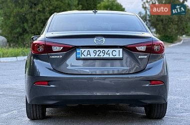 Седан Mazda 3 2014 в Тараще