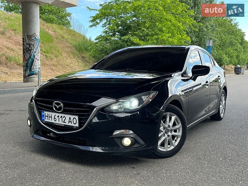 Седан Mazda 3 2015 в Одессе