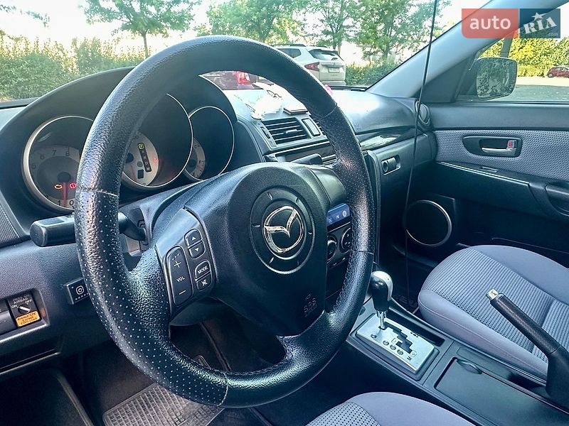 Седан Mazda 3 2006 в Одесі