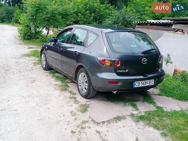 Хэтчбек Mazda 3 2005 в Куликовке