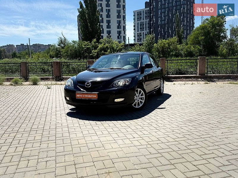 Хетчбек Mazda 3 2008 в Кропивницькому