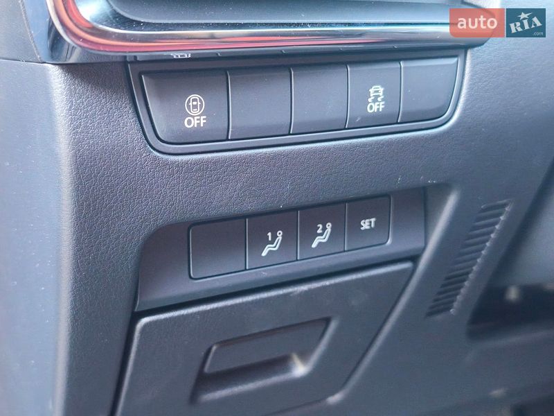 Хэтчбек Mazda 3 2022 в Киеве фото 20 Хэтчбек Mazda 3 2022 в Киеве