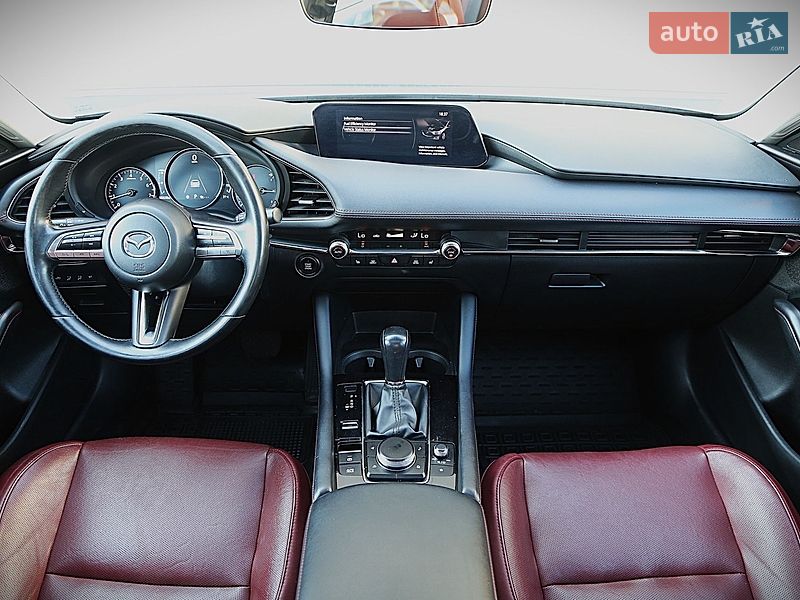 Седан Mazda 3 2023 в Києві
