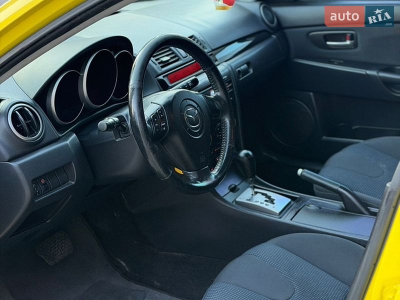 Хетчбек Mazda 3 2006 в Запоріжжі