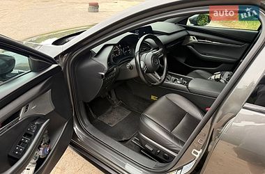 Хэтчбек Mazda 3 2023 в Львове