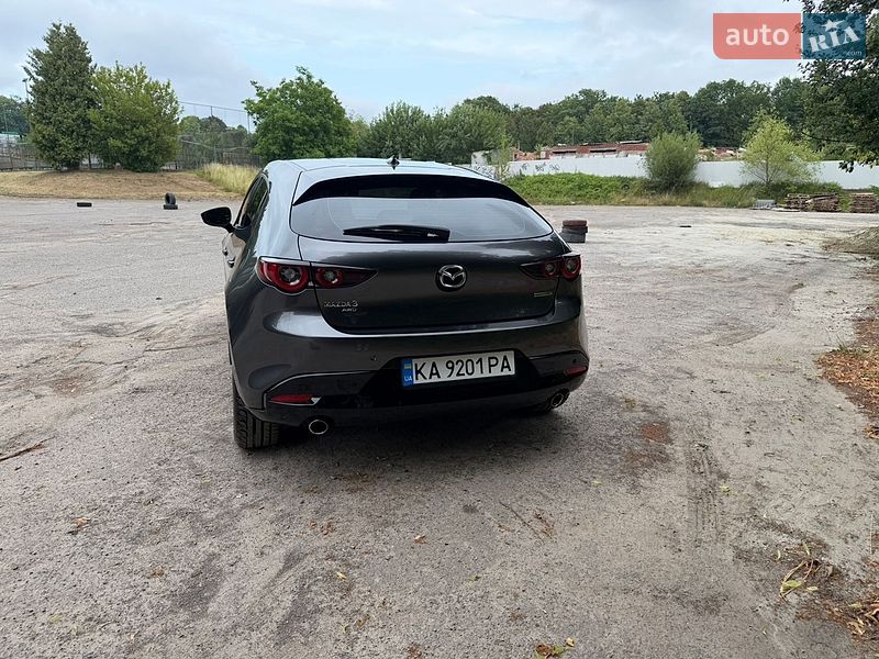 Хэтчбек Mazda 3 2023 в Львове