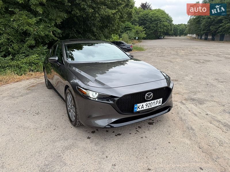 Хэтчбек Mazda 3 2023 в Львове