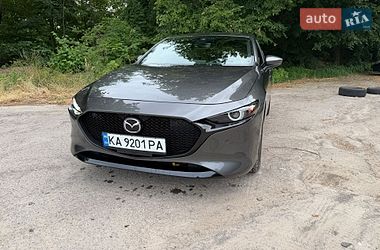 Хэтчбек Mazda 3 2023 в Львове