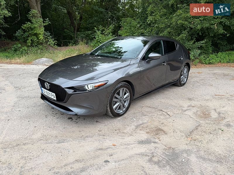 Хэтчбек Mazda 3 2023 в Львове