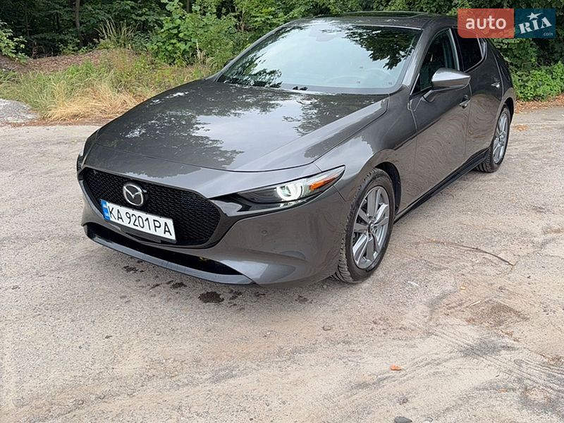 Хэтчбек Mazda 3 2023 в Львове
