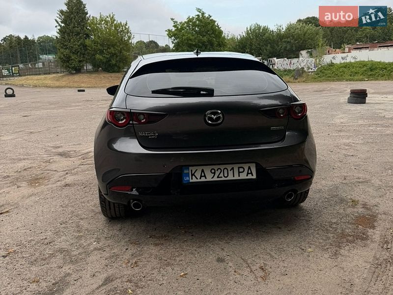 Хэтчбек Mazda 3 2023 в Львове