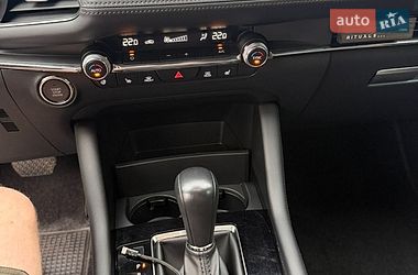 Хэтчбек Mazda 3 2023 в Львове