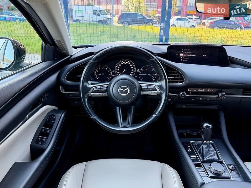 Седан Mazda 3 2019 в Києві
