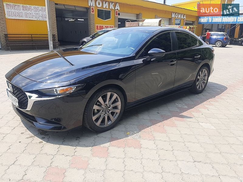 Седан Mazda 3 2021 в Черкассах