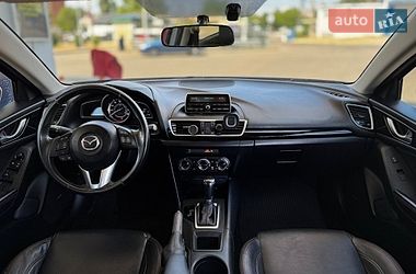 Седан Mazda 3 2013 в Николаеве