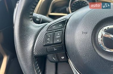 Седан Mazda 3 2014 в Киеве