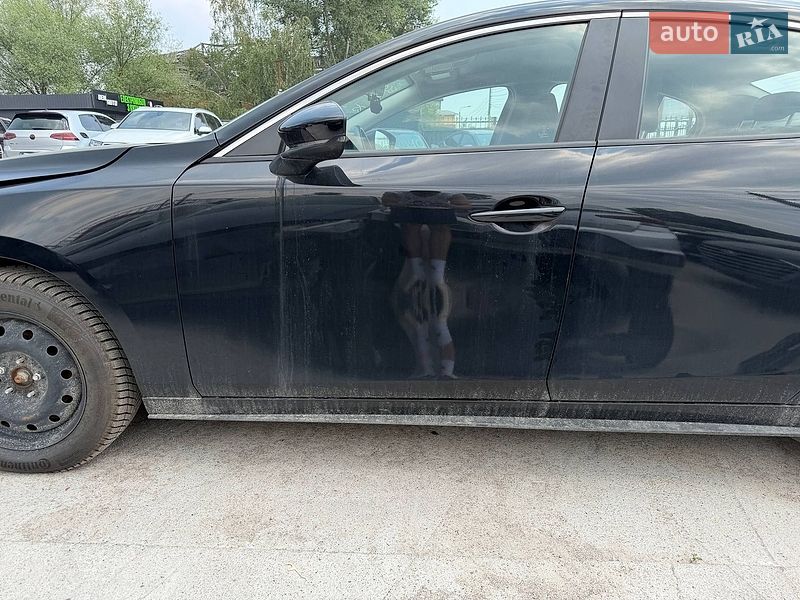 Седан Mazda 3 2025 в Киеве