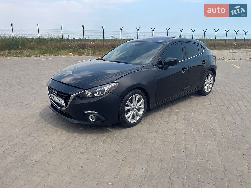 Хэтчбек Mazda 3 2016 в Одессе